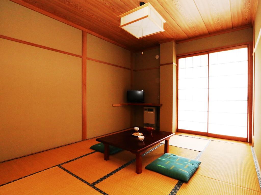 Chouchinya Hotel Nozawaonsen Bagian luar foto